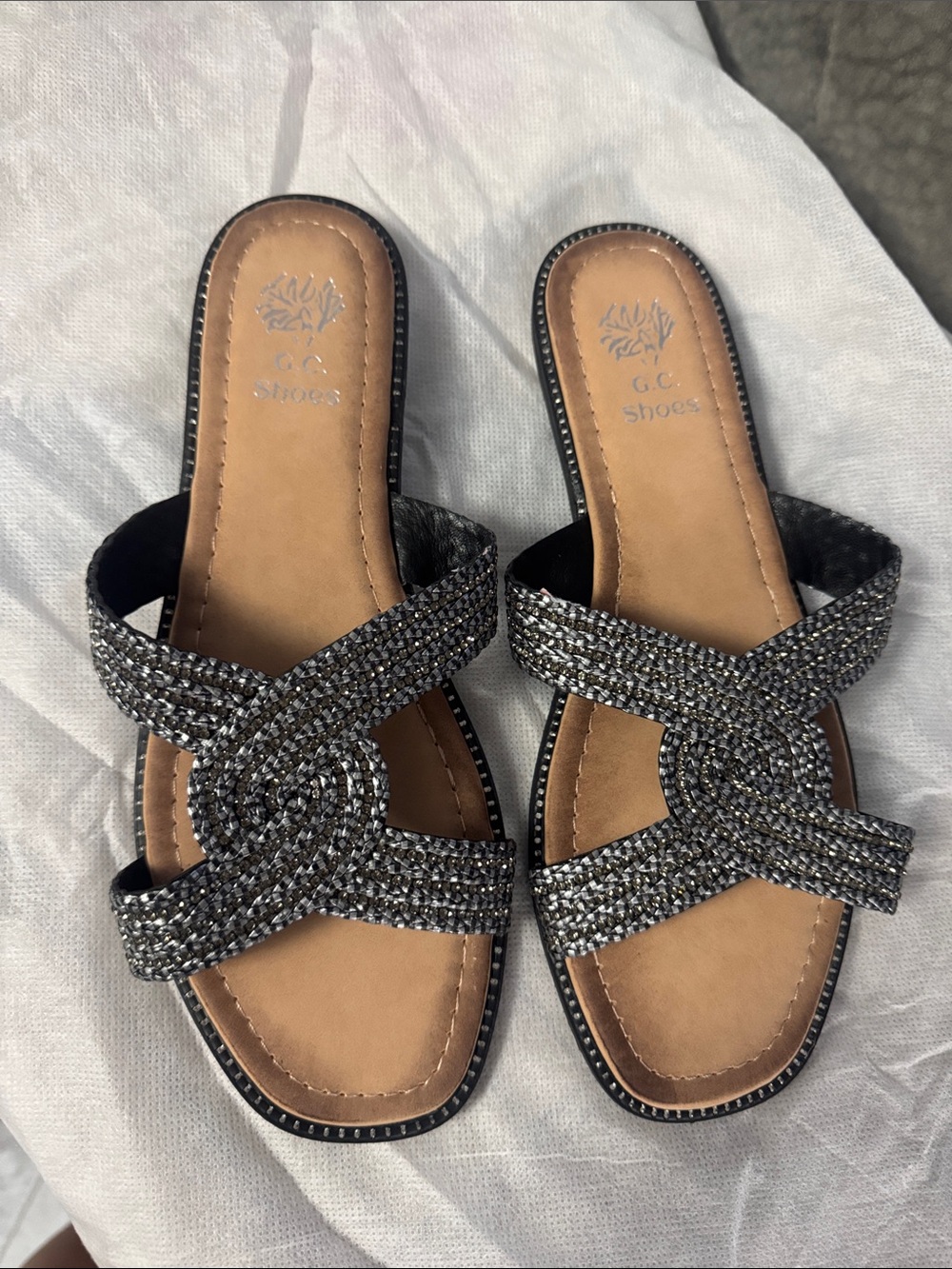 G.C. Shoes Women's Black & Silver Braided Slip-On Sandals- NWOB